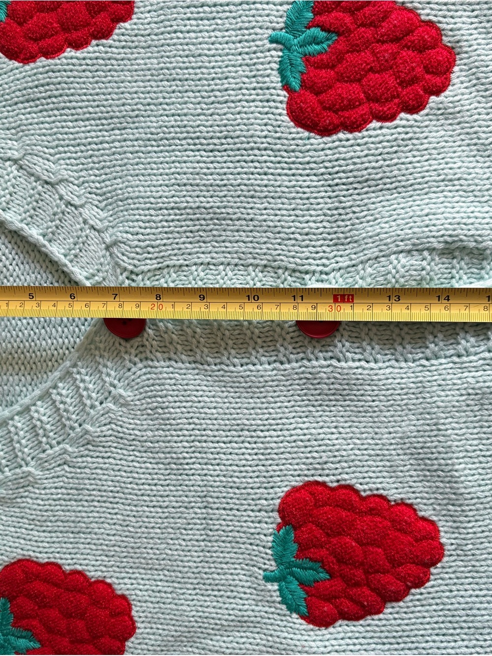 Knitted Cropped Raspberry Cardigan - Picture 3 of 4